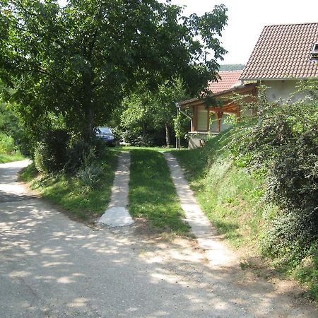 Balatonlelle-Kishegy Apartment Room photo